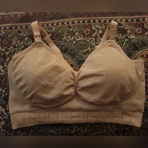 Kindred Bravely Sublime Hands Free Nursing And Pumping Bra